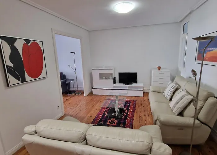 Home In The Heart Of Donostia!